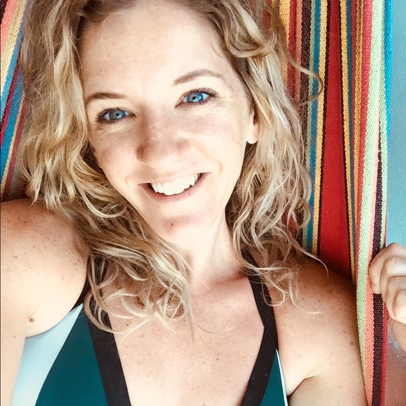 Meet your Posher, Emily - Picture 1 of 1